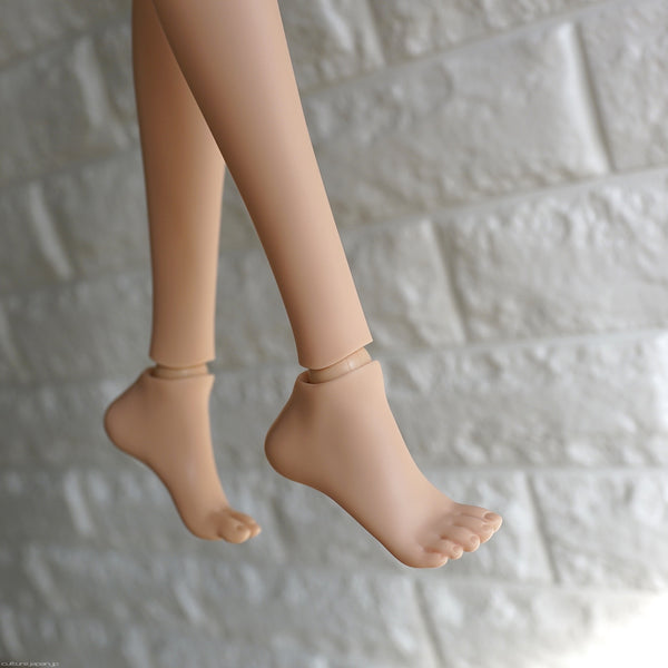 [Smart Doll] Options parts (pieds à talon, mains, oreilles d'elfe, etc.) DSC01031_grande_cropped