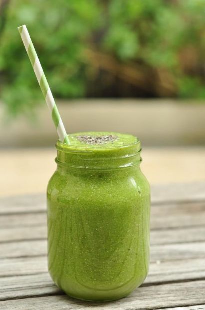 Classic Green Monster Smoothie – Nauntons Foods