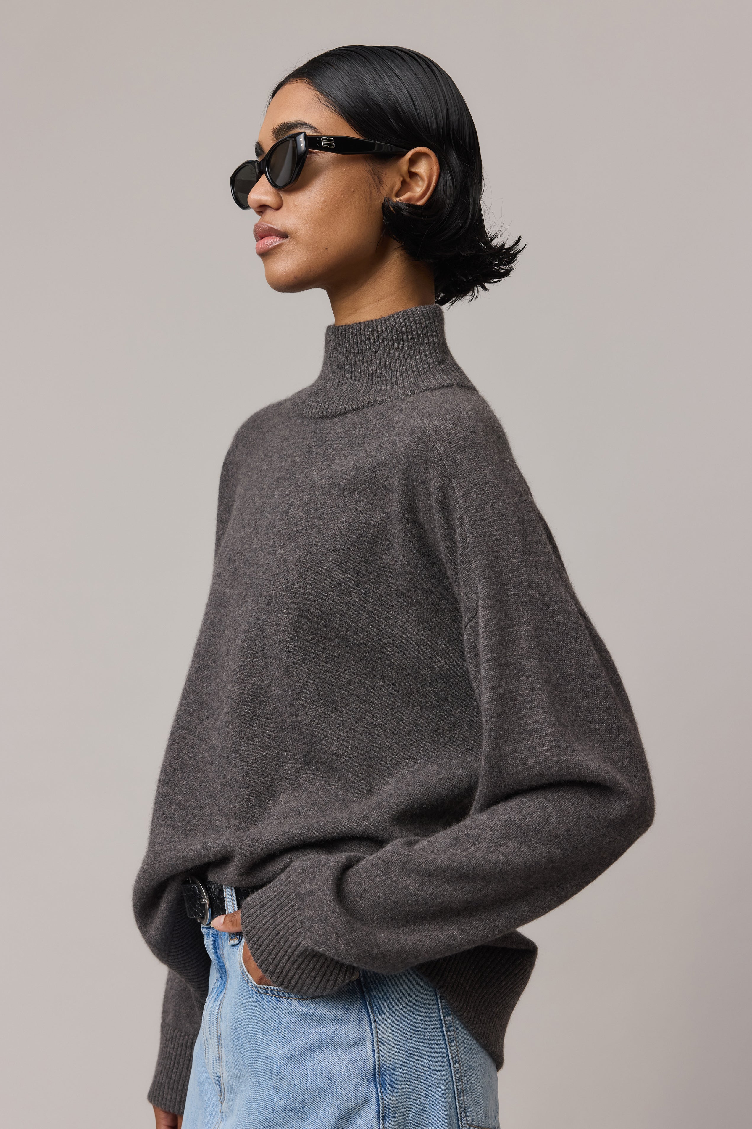 Cashmere Funnel Neck Knit