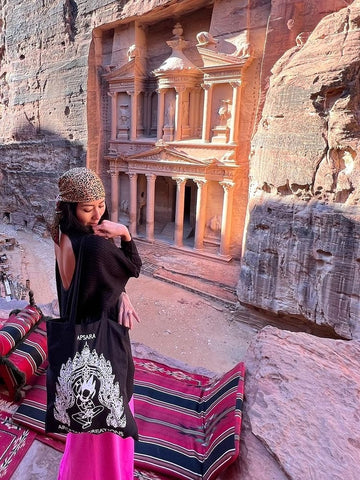Petra, Lifestyle, Apsara