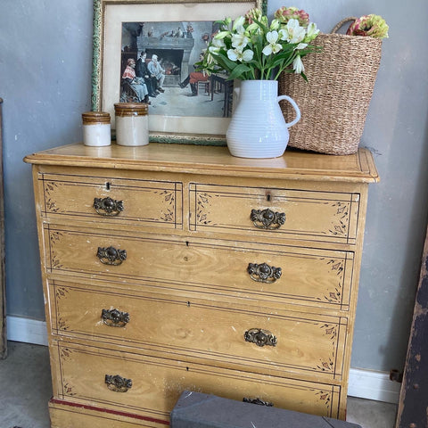 Georgian painted pine chest of drawers