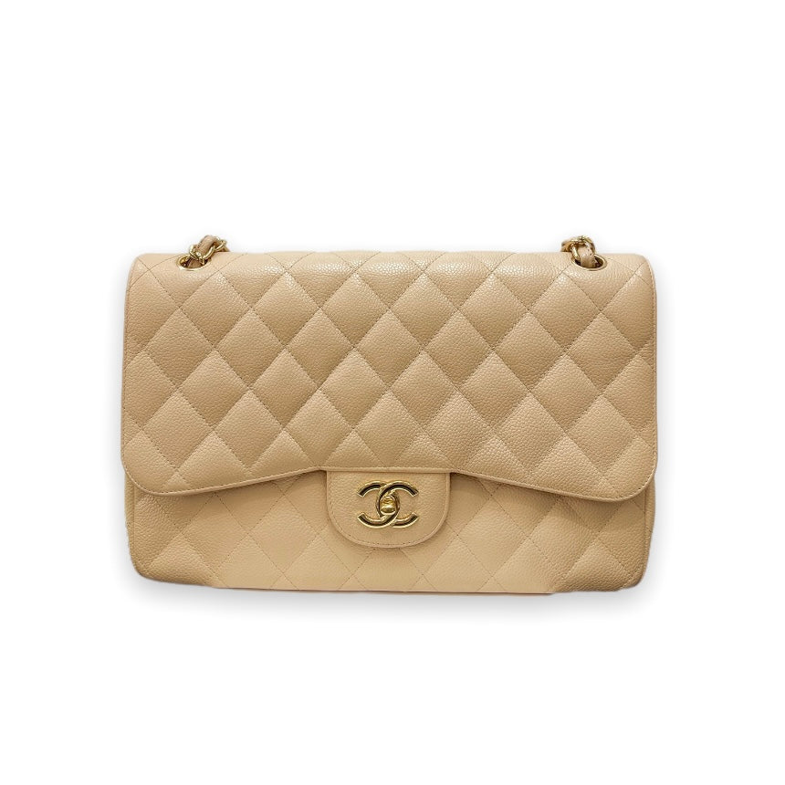 nude chanel clutch