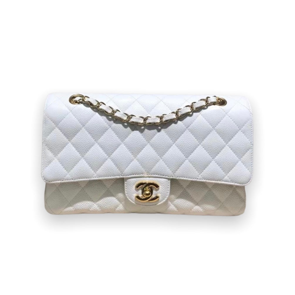 Rare Chanel White caviar jumbo classic flap bag Leather ref.172122 - Joli  Closet