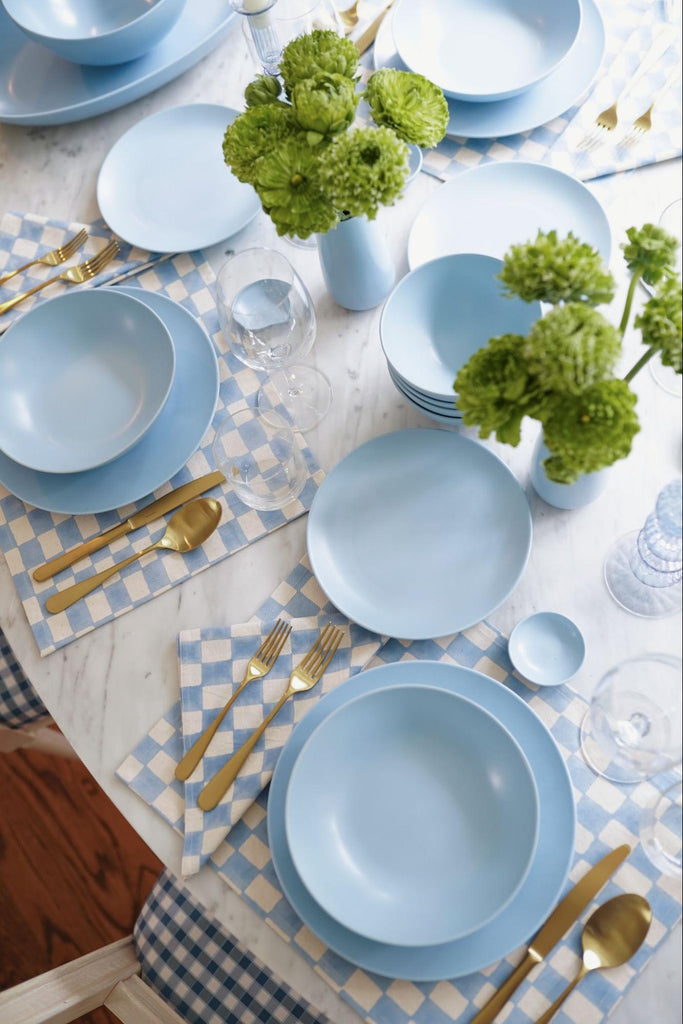 Lagoon blue ceramics set table