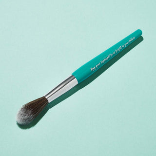 Highlighter Brush - Stylized Product Image