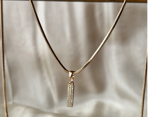 One Pendant with Chain