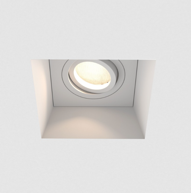 Se Blanco Square Adjustable spotlight fra Astro Lighting hos Lamper4u