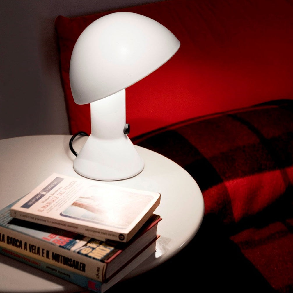 Se Elmetto bordlampe fra Martinelli Luce hos Lamper4u