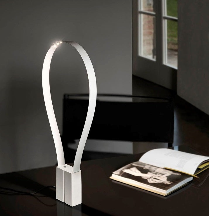 Billede af Fluida bordlampe fra Martinelli Luce