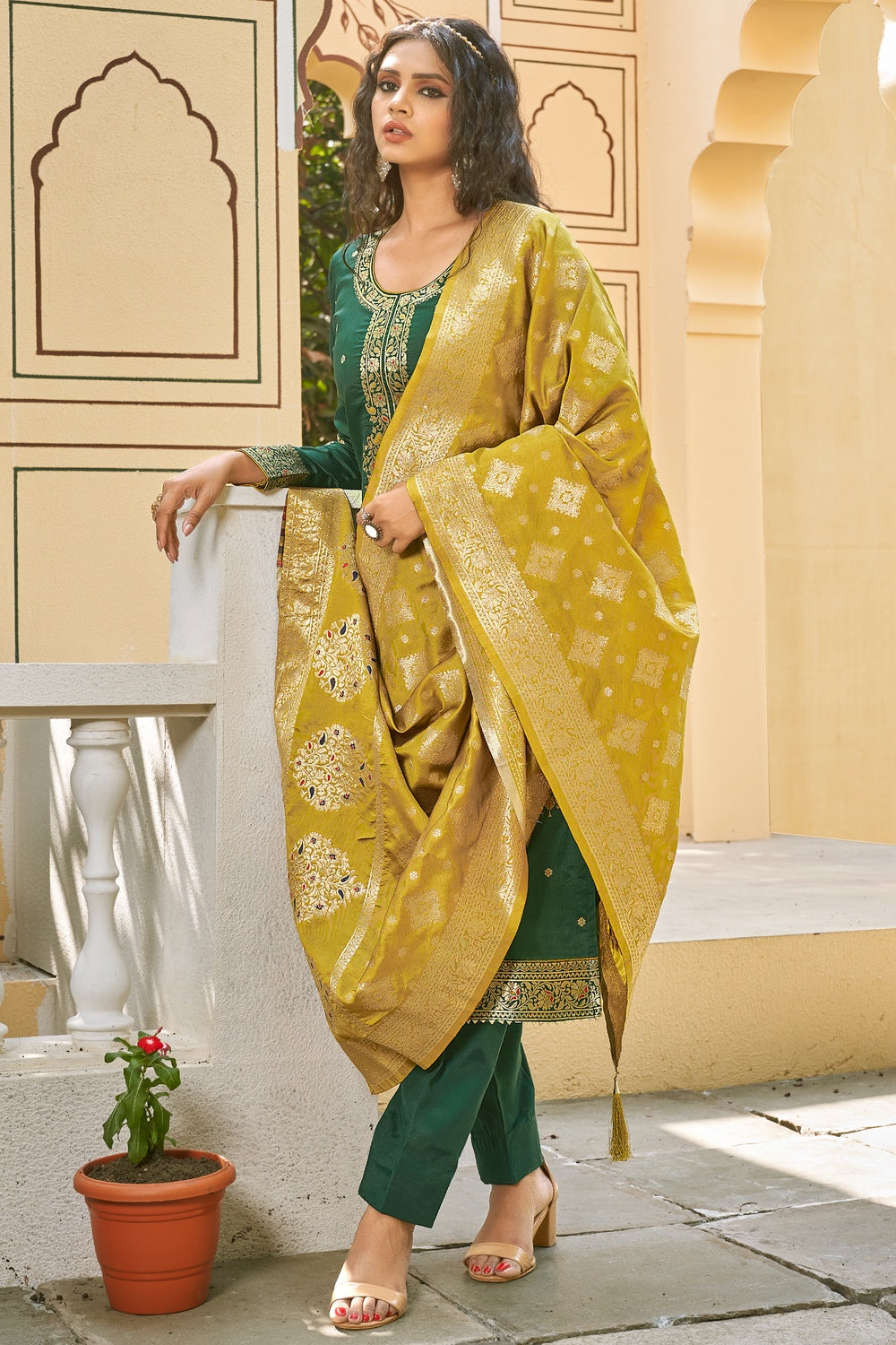 Salwar Kameez in Grey Banarasi silk with Weaving - SK153126