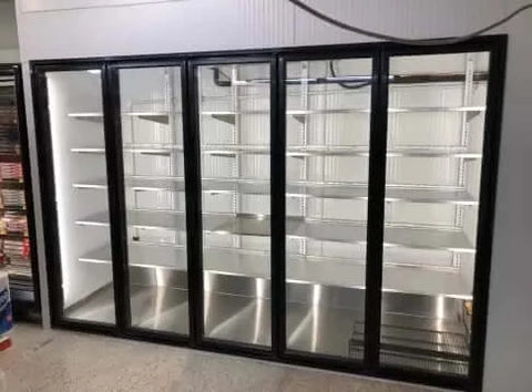 Projet de réfrigérateur pour produits laitiers et jus en supermarché - 7