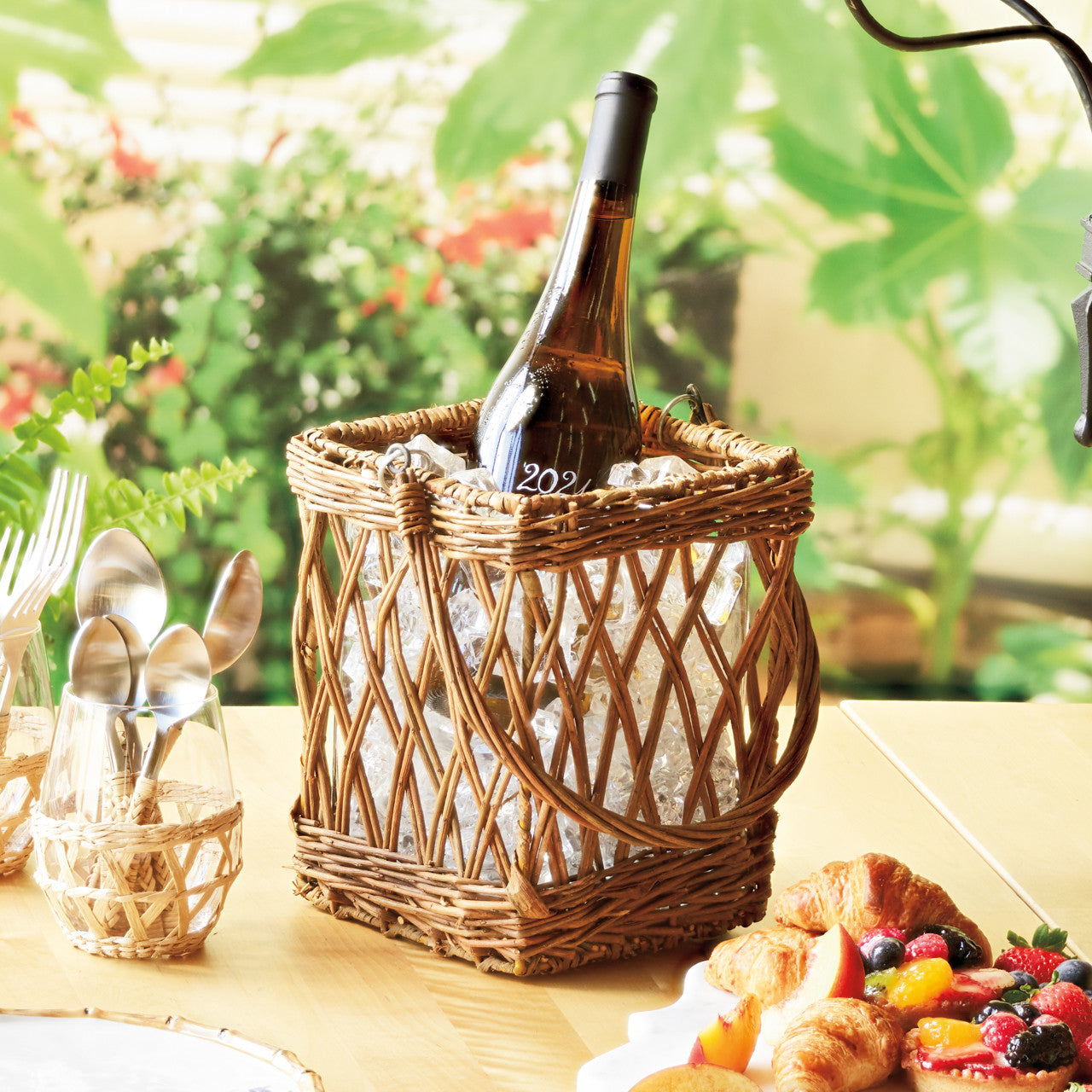 Rattan Handle Basket