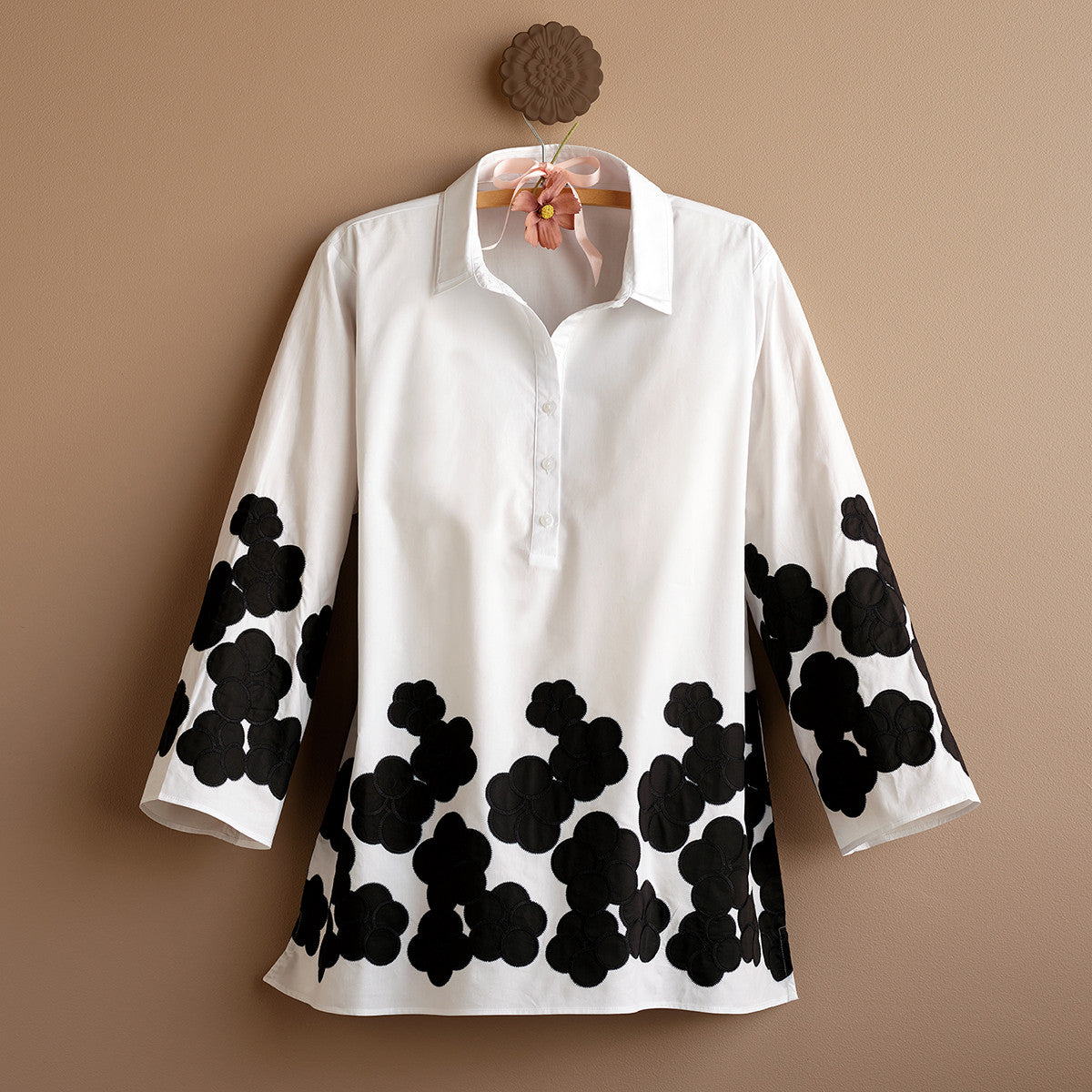 Women's Black and White Blouse