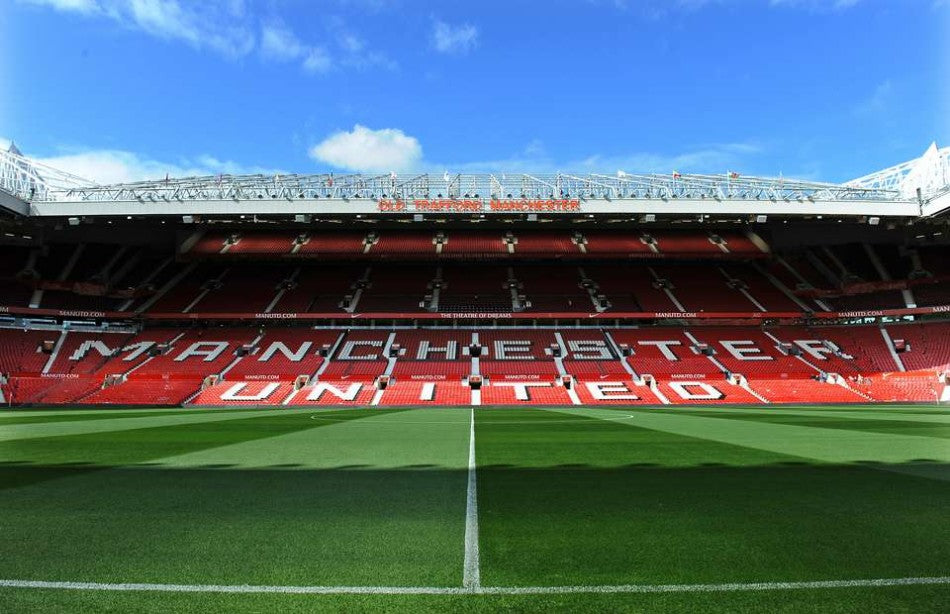Manchester United Grounds Team win Premier League Award | Pitchcare