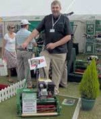 saltex2005-clive-2.jpg