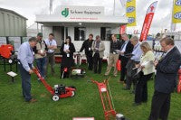 David Jenkins demonstrates the Atom Bushranger Edger at the  SALTEX press conference 2010