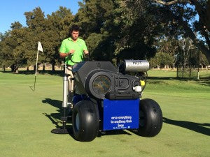 Wihann Steyn of Nanquip demonstrating the Air 2G2 at Somerset West Golf Club