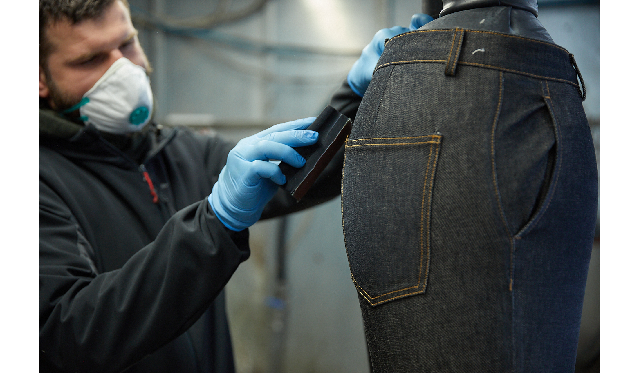 preparazione denim in manifattura peserico