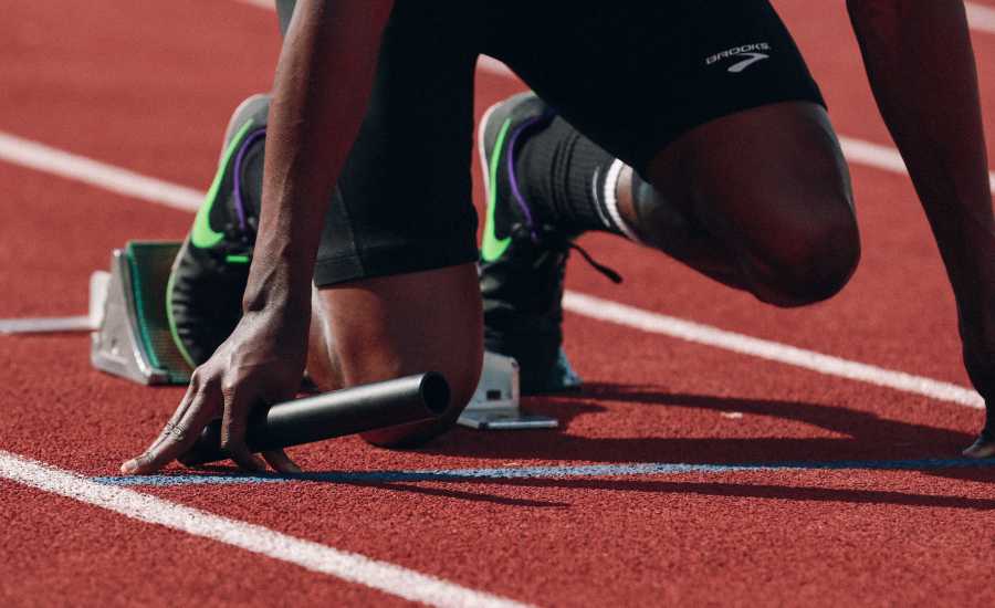 CBD would help optimize sports performance. In addition, it would help relieve stress and reduce the feeling of “ball in the stomach” that high-level athletes can feel during competitions. CBD oil would thus contribute to better mental preparation. CBD could be beneficial for optimizing sports recovery. It could effectively relieve pain of muscle and joint origin, thus helping to prevent the appearance of aches and cramps. That's not all, cannabidiol could also speed up the healing process of injuries and contribute to the repair of muscle damage.