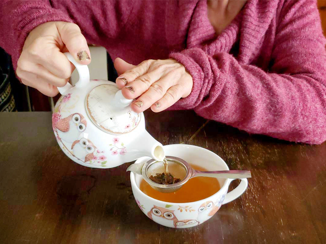 Making Tea: Tea Steeping & Preparation – Plum Deluxe Tea
