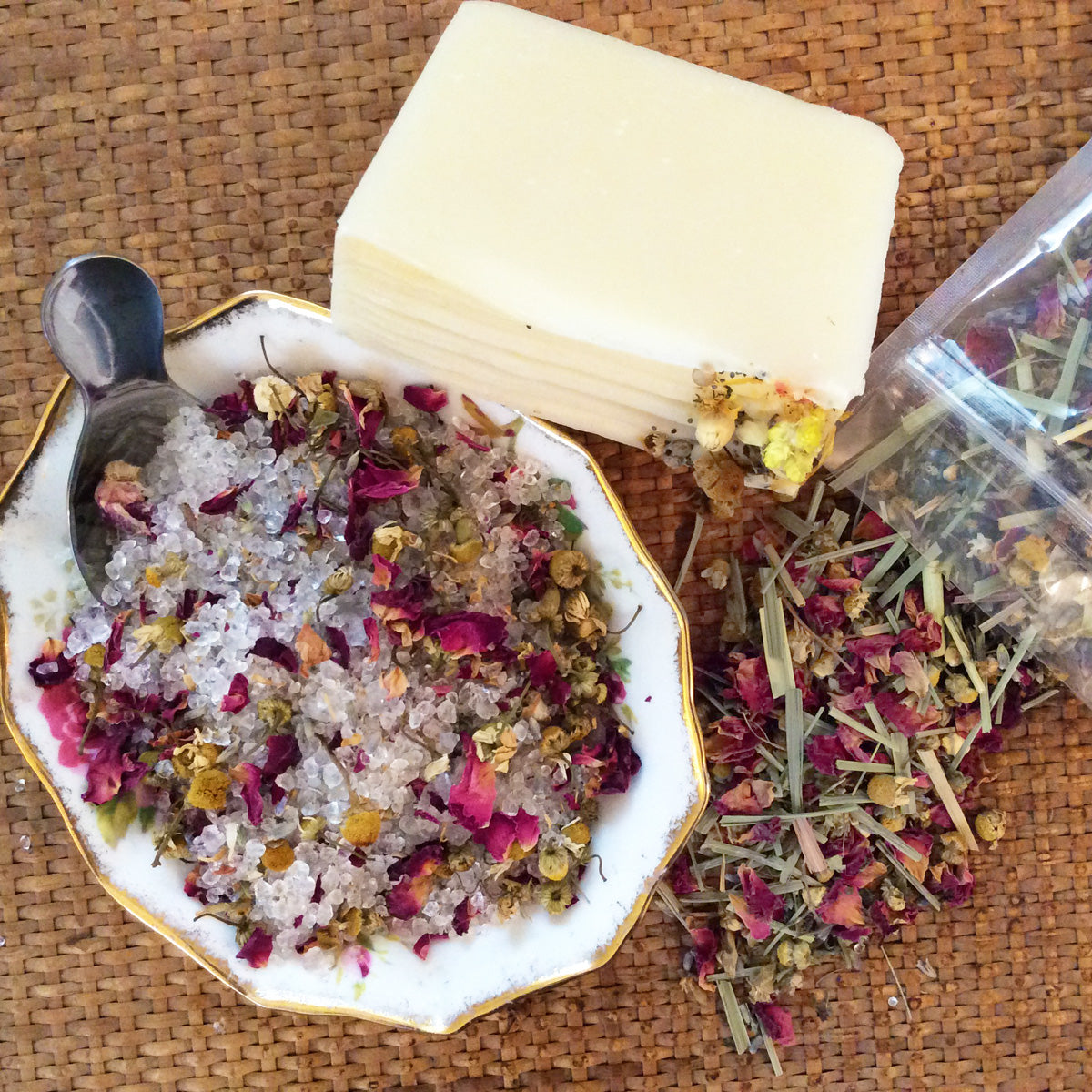 Self Care Soaks: How To Make Bath Tea – Plum Deluxe Tea