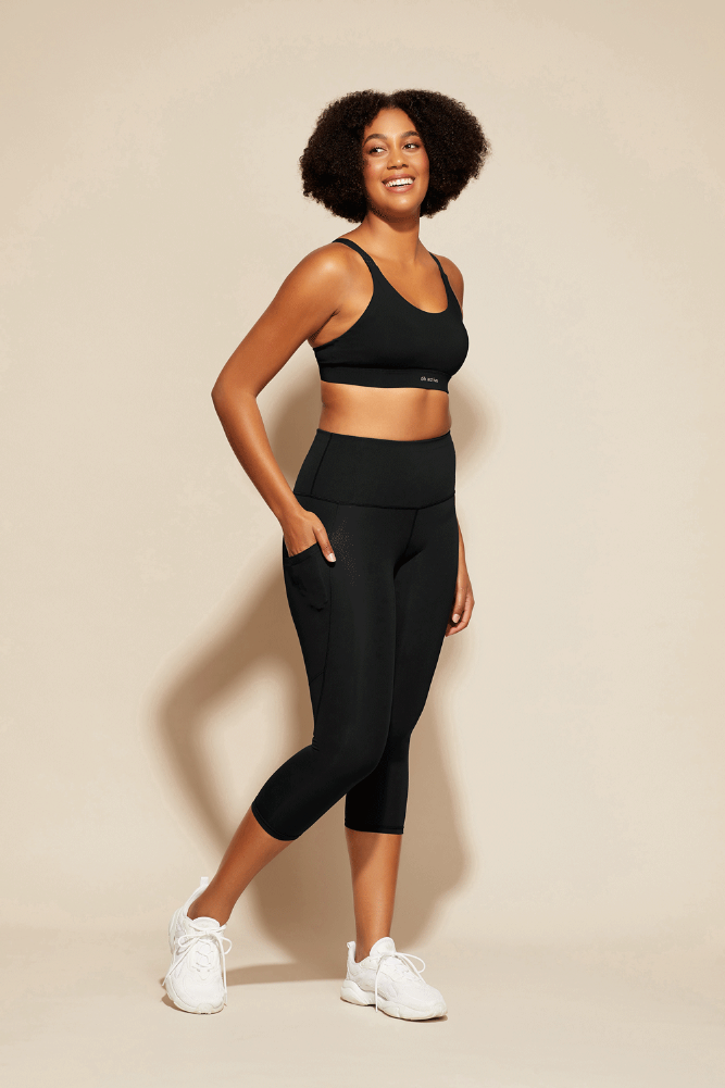 Essential Sports Bra-Black