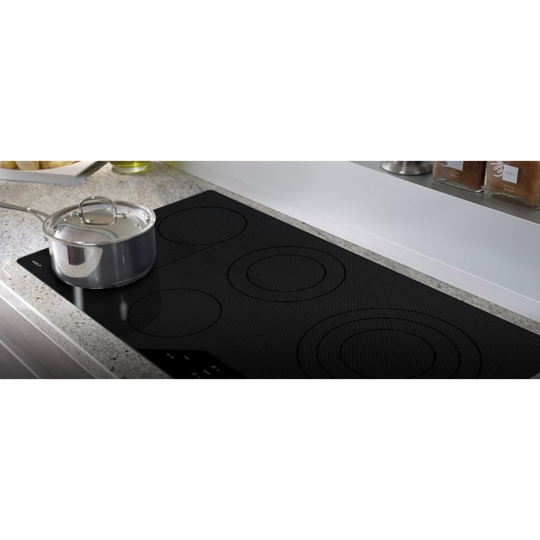 Wolf 36-inch Built-in Electric Cooktop CE365C/B