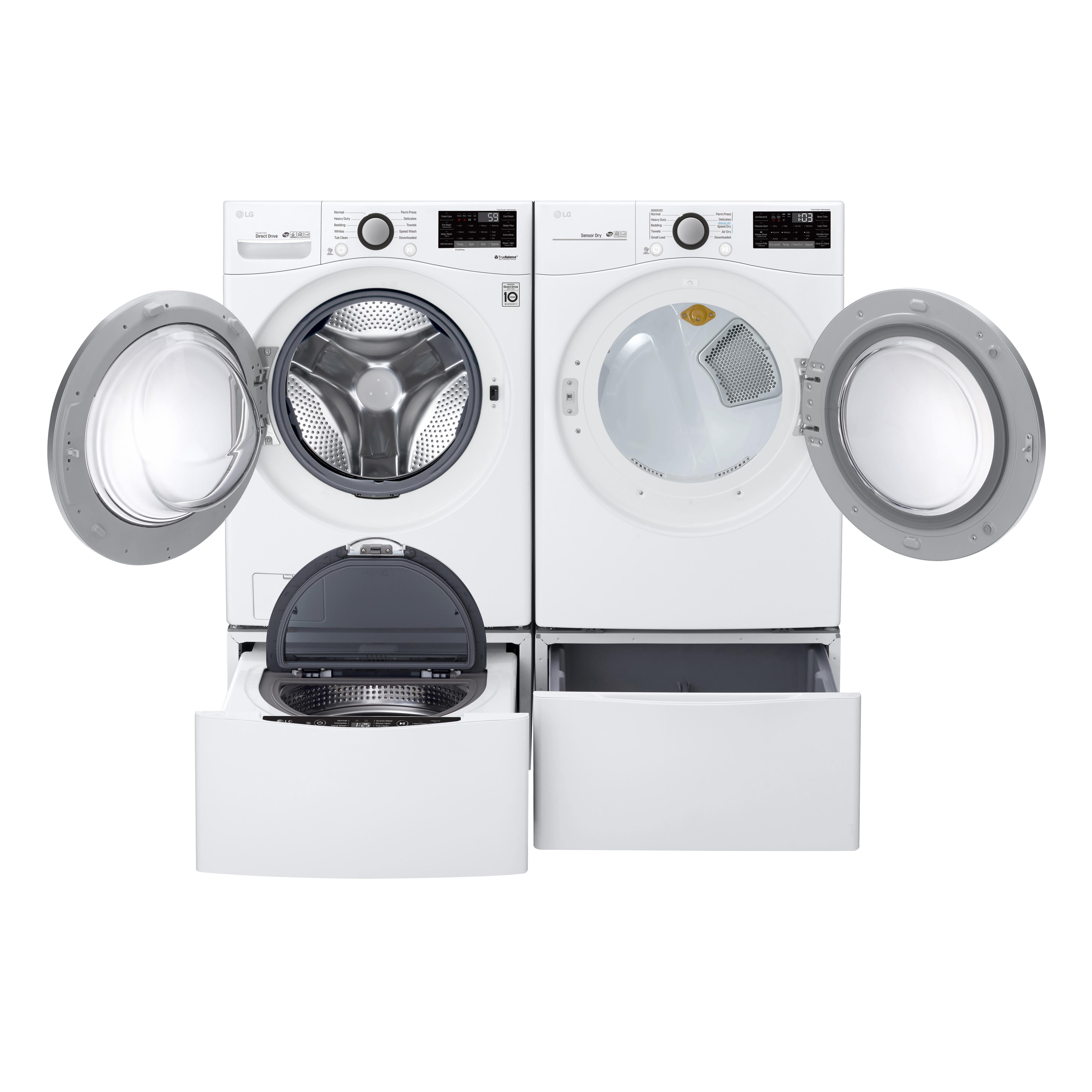 LG 4.5 cu. ft. Front Loading Washer with 6Motion? Technology WM3500CW