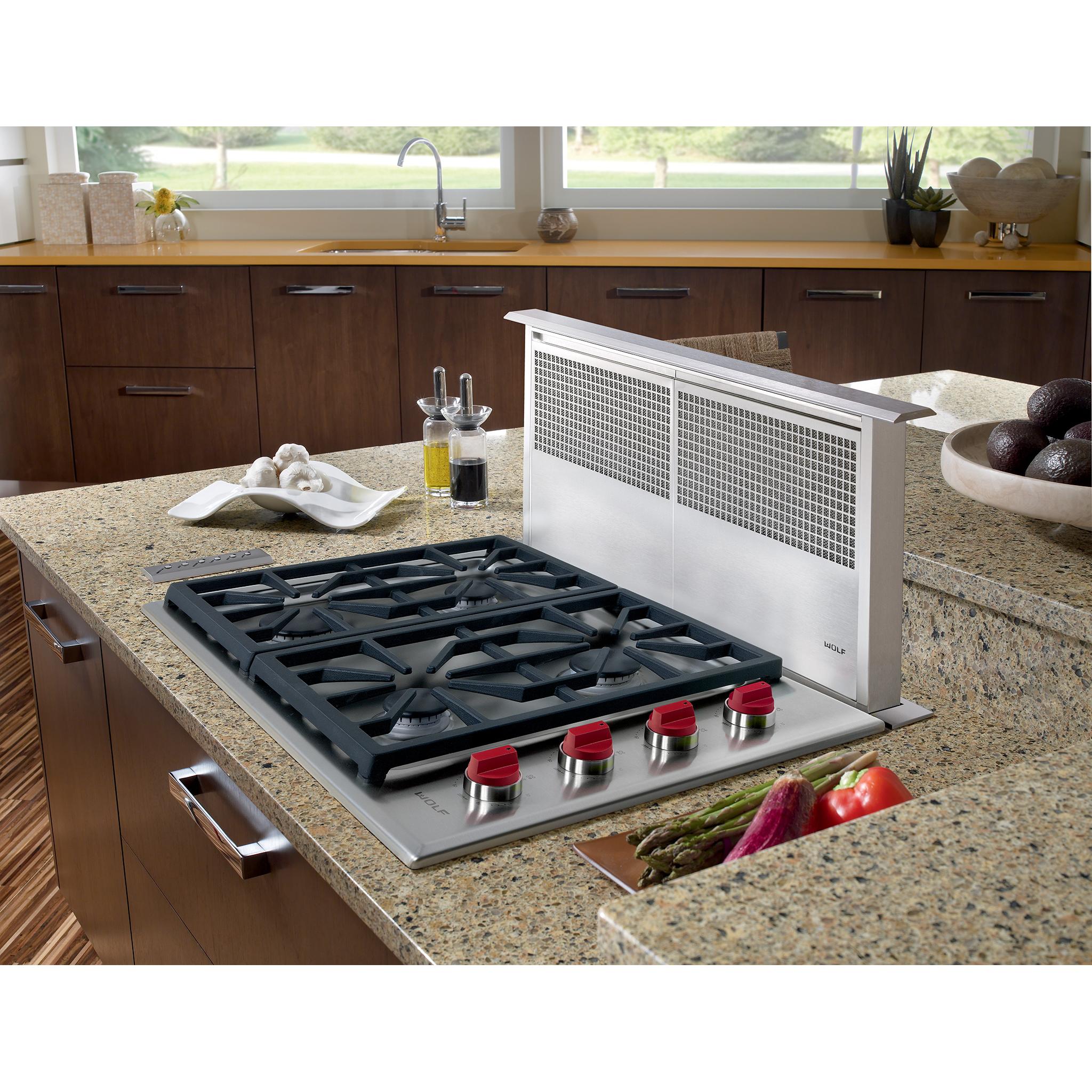 Wolf 30-inch Built-in Gas Cooktop CG304P/S