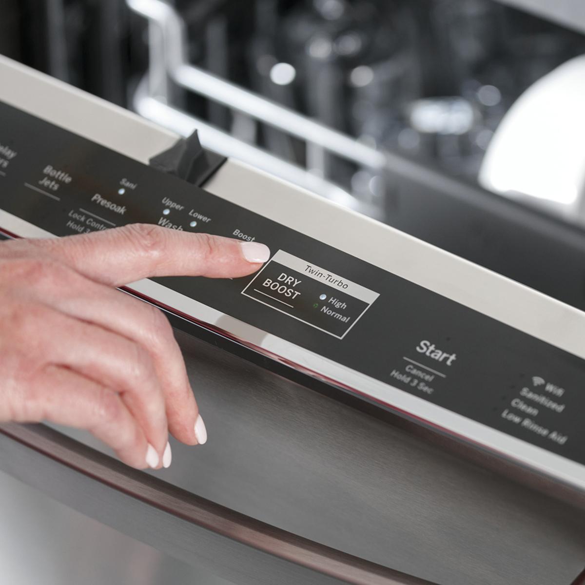 GE Profile 24-inch Built-In Dishwasher PDT785SYNFS