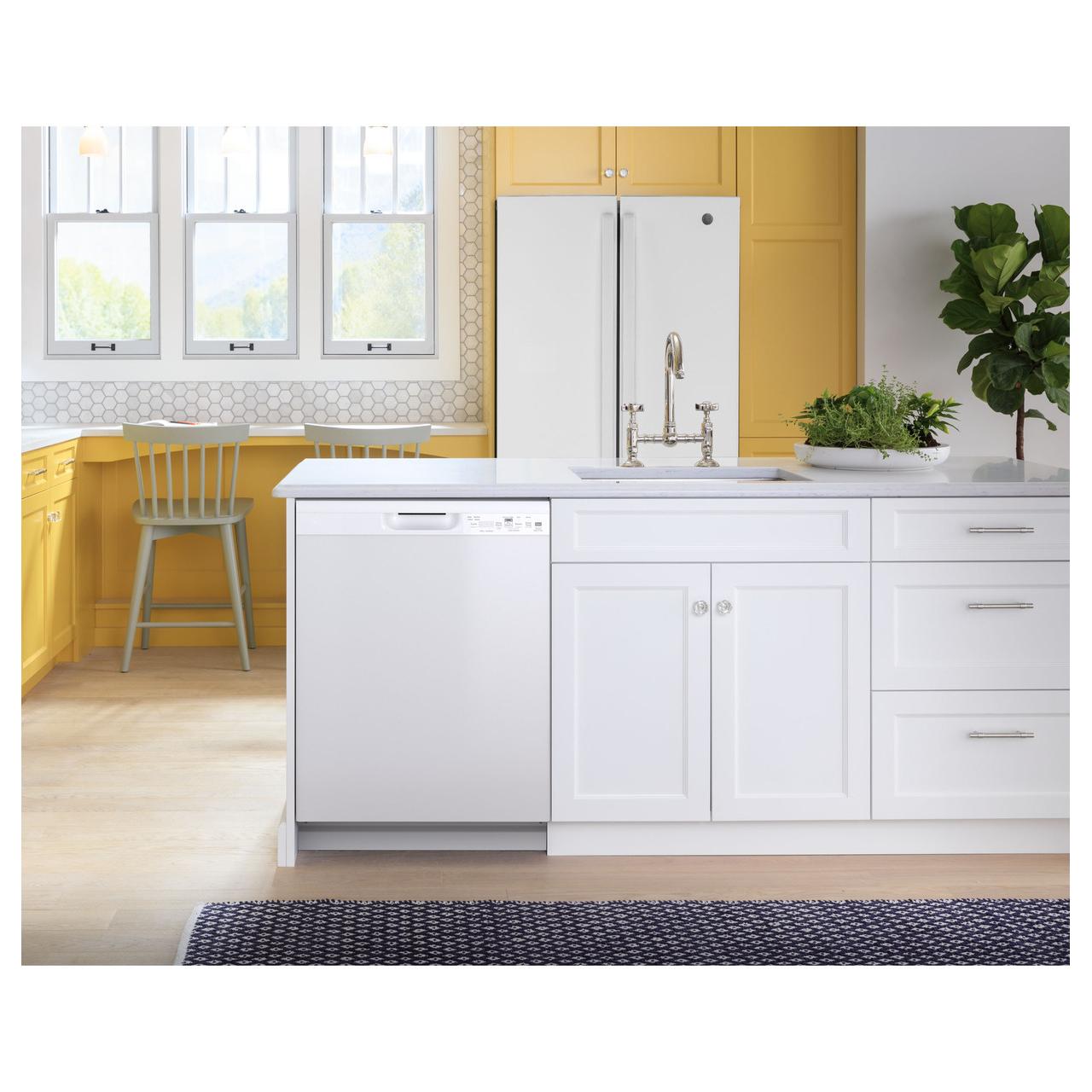 GE 24-inch Built-In Dishwasher with Dry Boost GDF550PGRWW