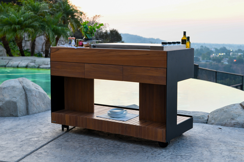 Bistro Island outdoor kitchen cart showcasing a spacious stainless steel plancha, grill, and elegant design for versatile cooking and entertaining.