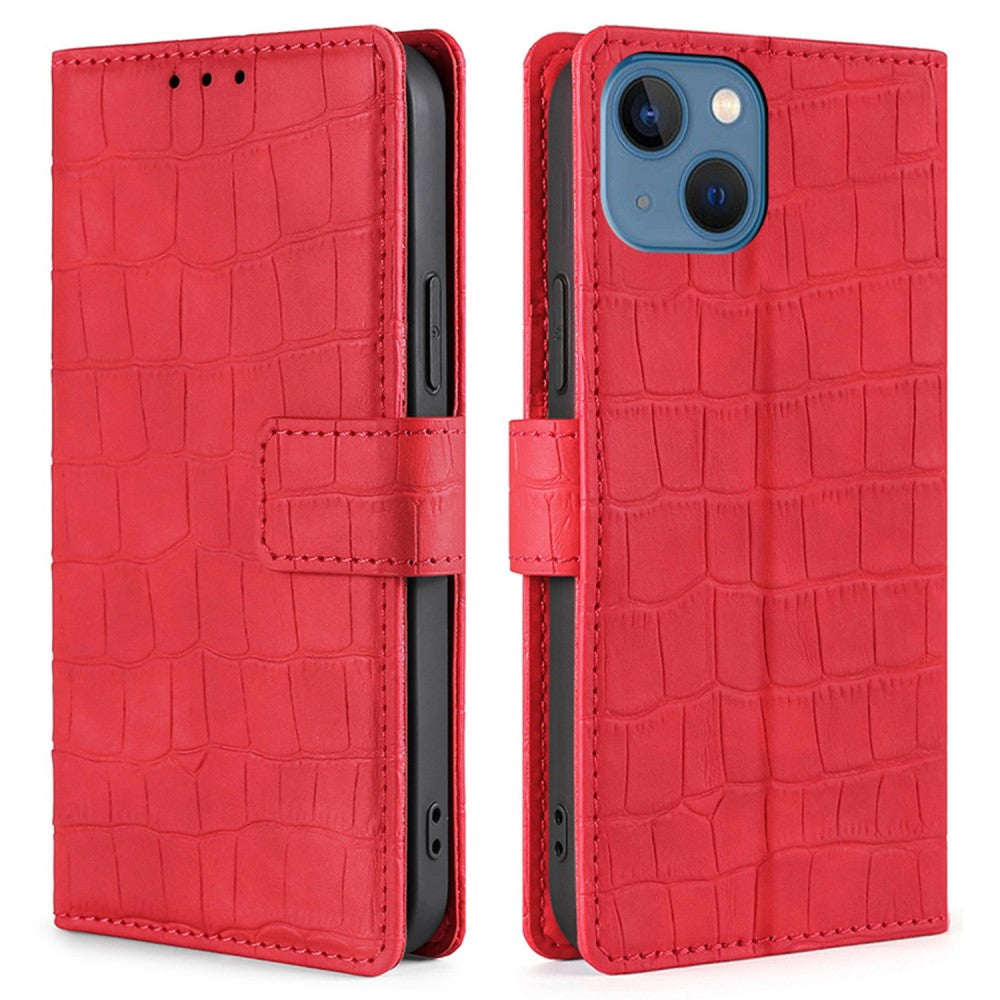 Crocodile textured leather case for iPhone 14 Plus - Red