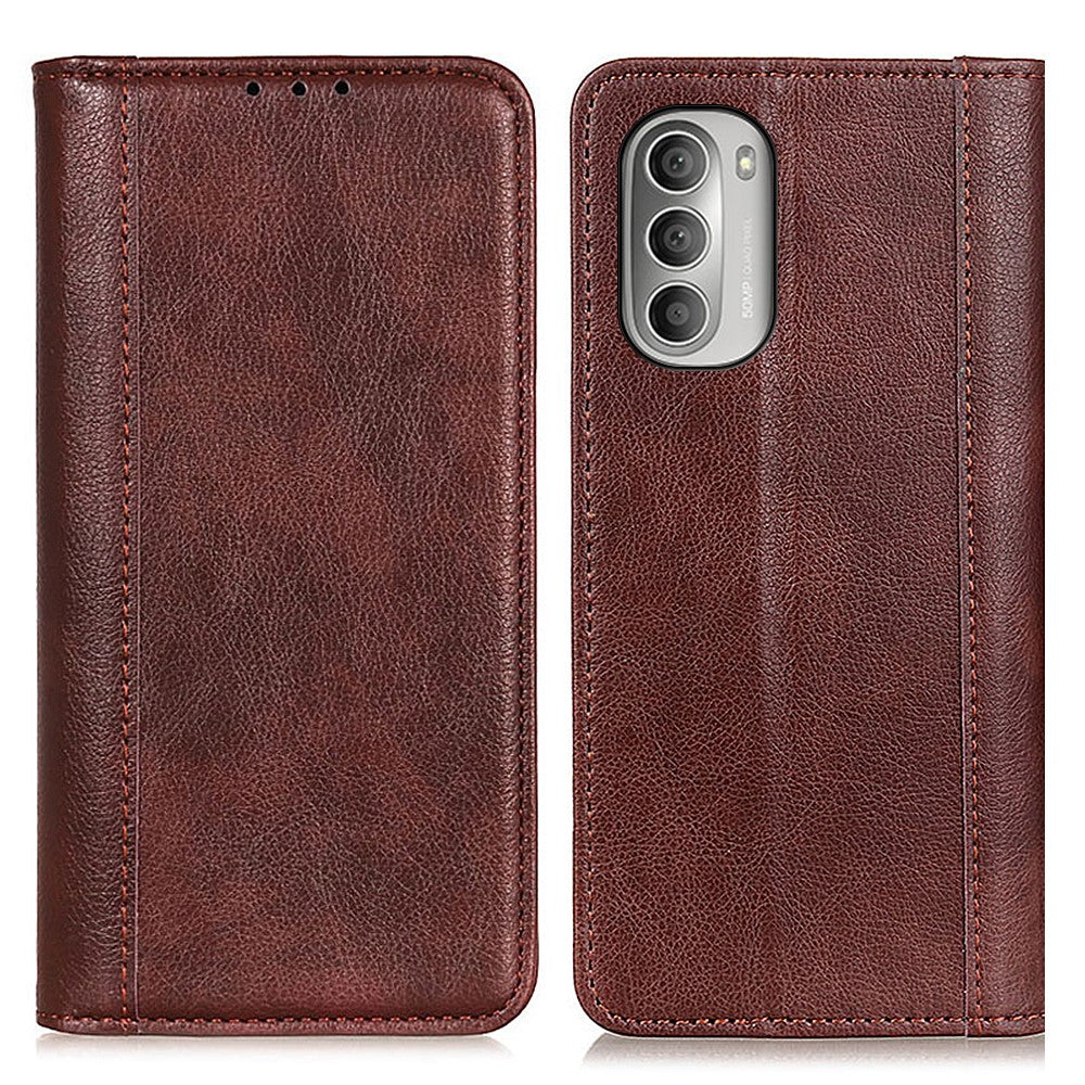 Genuine leather case with magnetic closure for Motorola Moto G Stylus (2022) - Brown