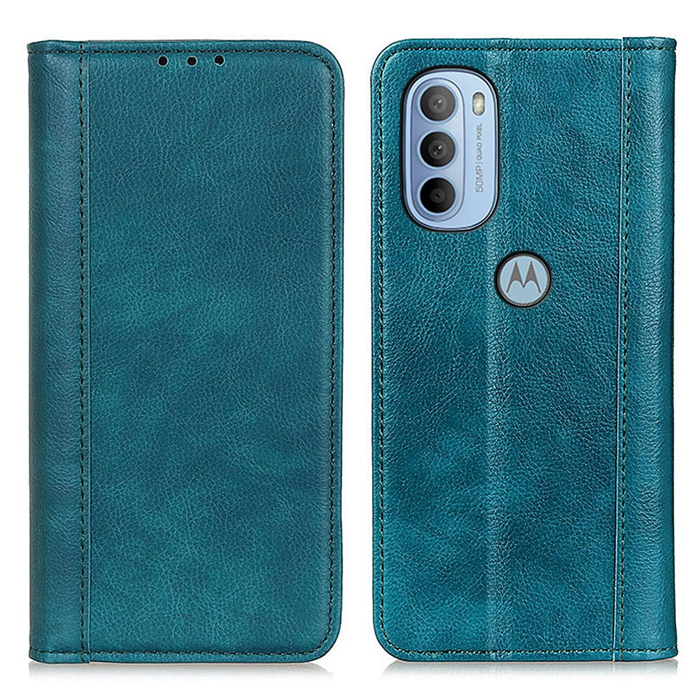 Genuine leather case with magnetic closure for Motorola Moto G41 / G31 - Green