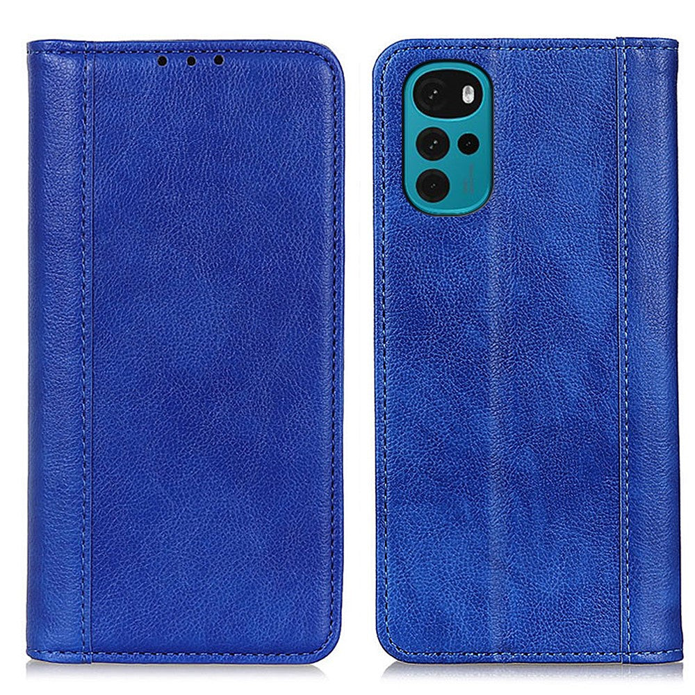 Genuine leather case with magnetic closure for Motorola Moto G22 - Blue