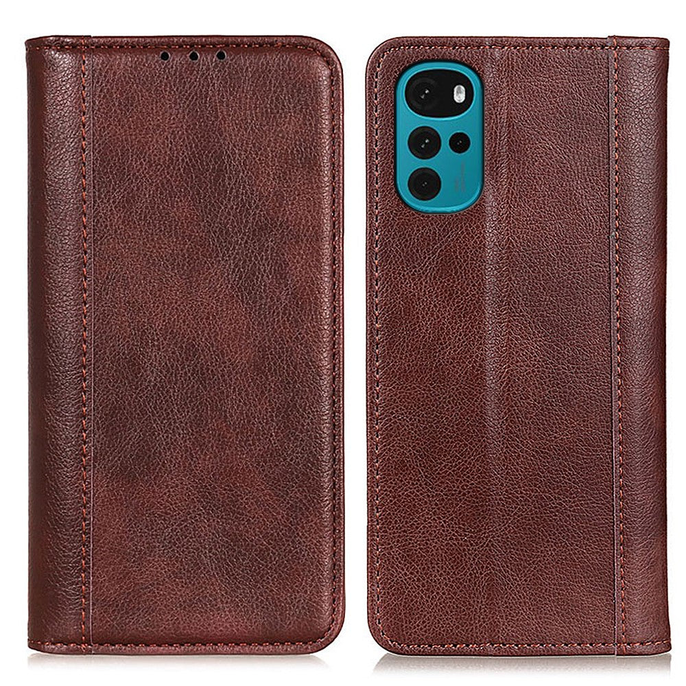 Genuine leather case with magnetic closure for Motorola Moto G22 - Brown