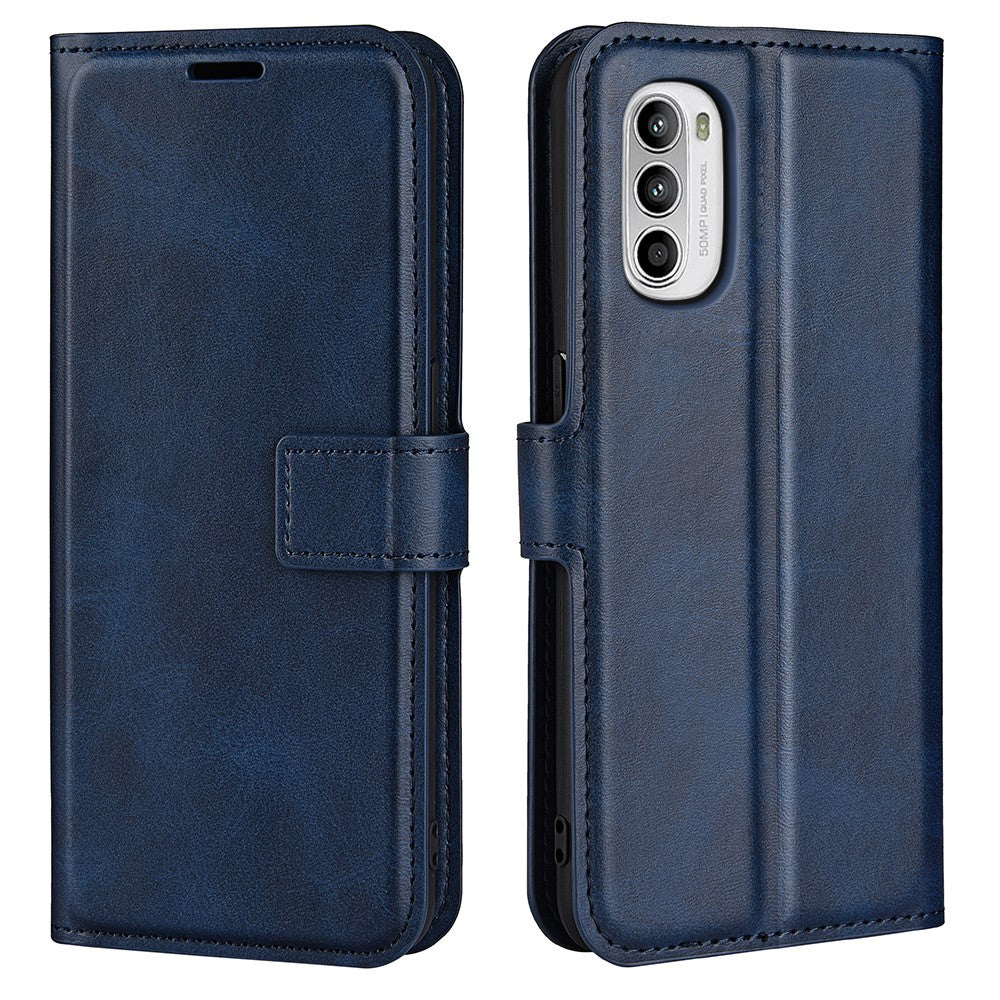 Wallet-style leather case for Motorola Moto G82 / Moto G52 - Blue