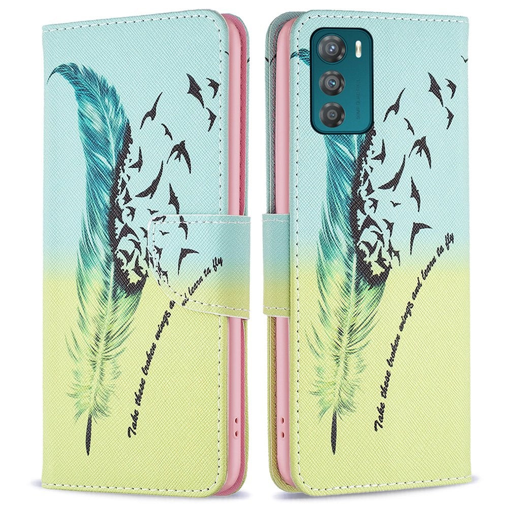 Wonderland Motorola Moto G42 flip case - Feather