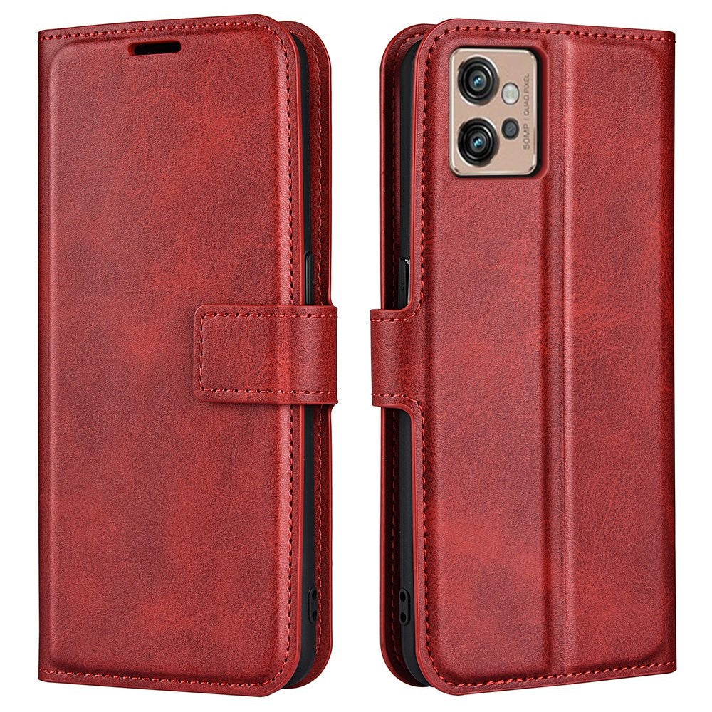 Wallet-style leather case for Motorola Moto G32 - Red