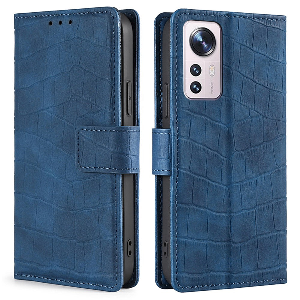Crocodile textured leather case for Xiaomi 12 Pro - Blue