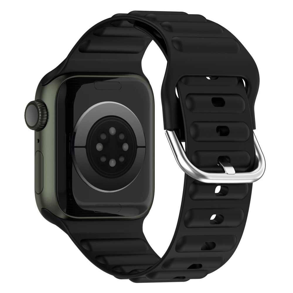 Apple Watch Series 8 (41mm) wave grain style silicone watch strap - Black