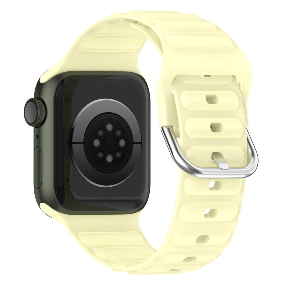 Apple Watch Series 8 (45mm) / Watch Ultra silicone wave style watch strap - Yellow