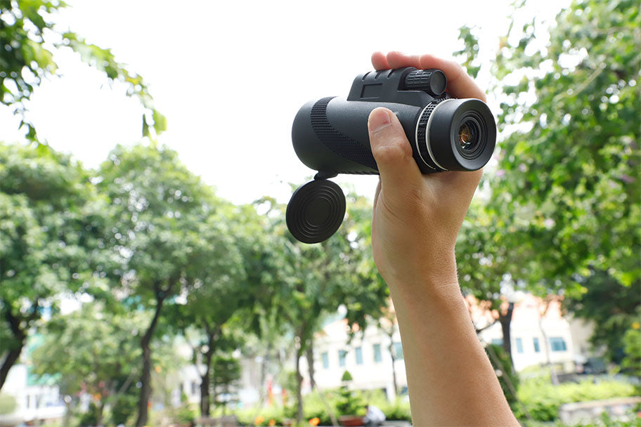 How to Choose the Best Monocular Telescope for Your Needs