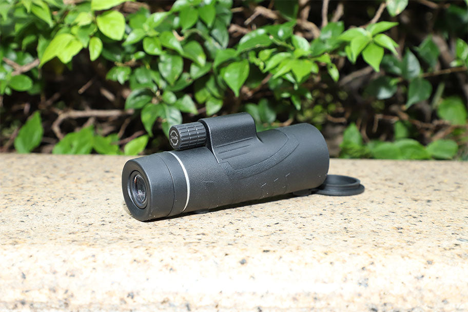 Monocular vs Binoculars - Which Should You Buy For Crystal-Clear, Long-Distance Views?