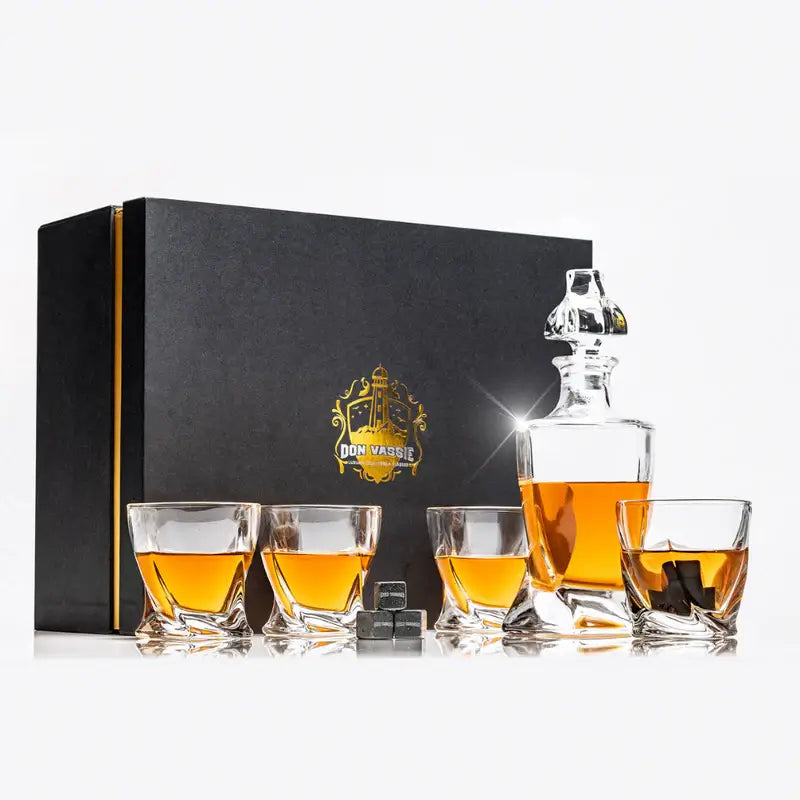 Quadro Crystal Decanter 850ml & Glass Set x 2 - Ideal for Whisky, Brandy