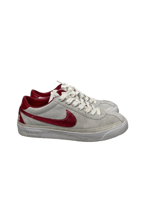 Nike Supreme "World Famous" Bruin -