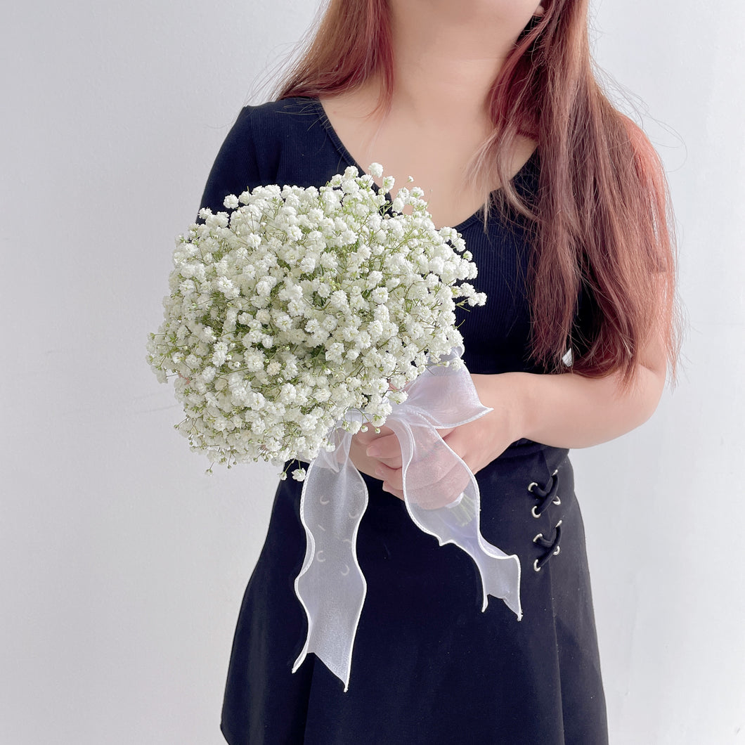 Baby Breath Bridal Bouquet 满天星新娘手捧 Ek Floral Studio