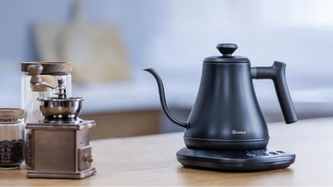 ÜneeQbaby Multifunctional Smart Kettle with Built-in Thermostat