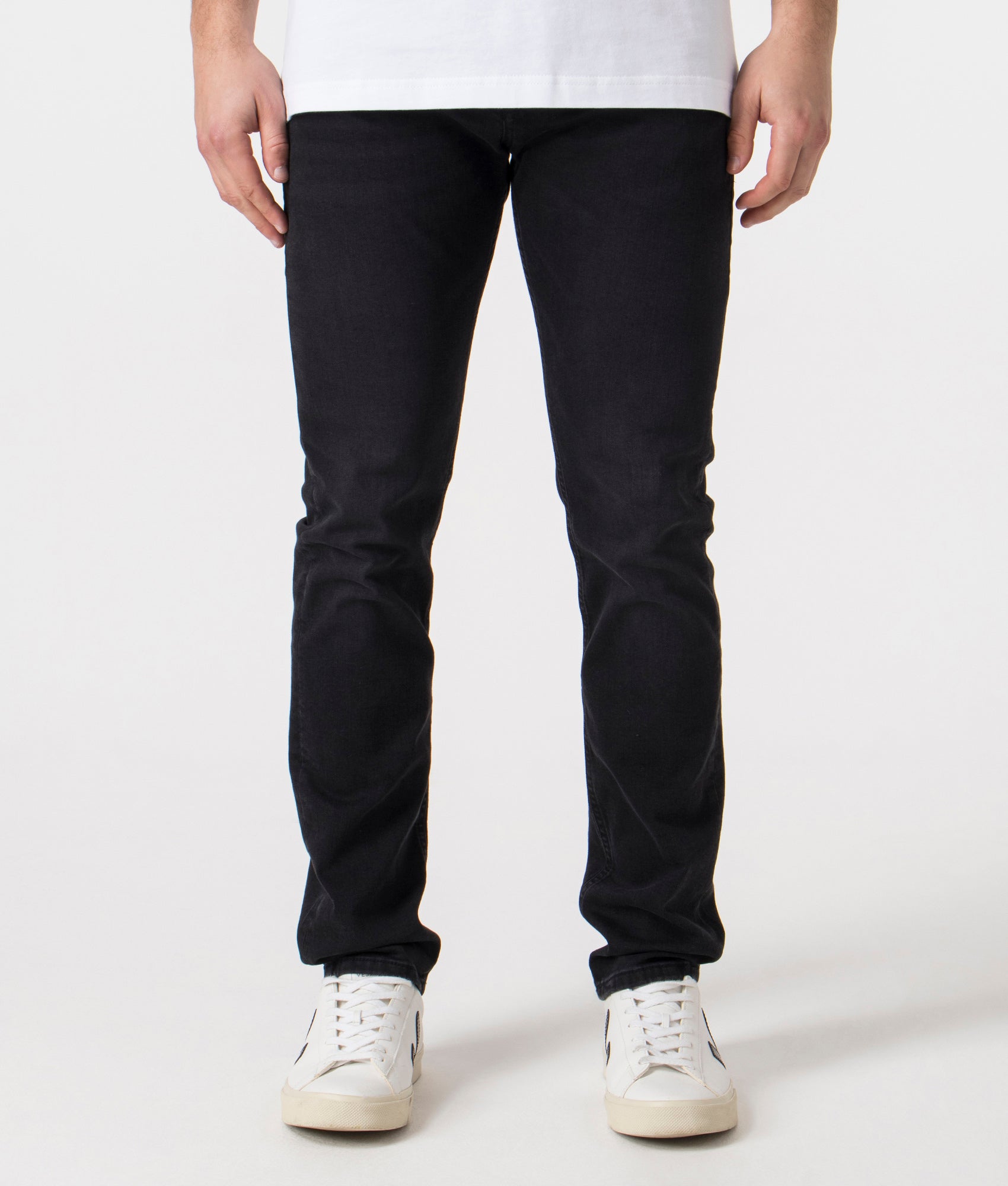 BOSS Mens Slim Fit Delaware BC-L-P Jeans - Colour: 008 Black - Size: 30R